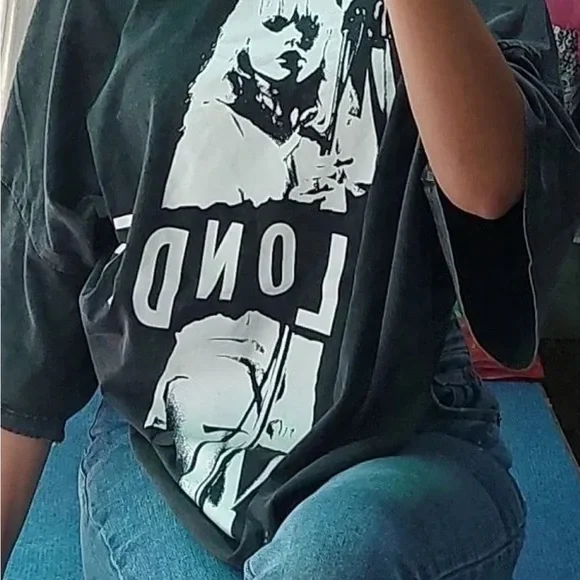 H&M blondie T-shirt - Picture 2 of 3